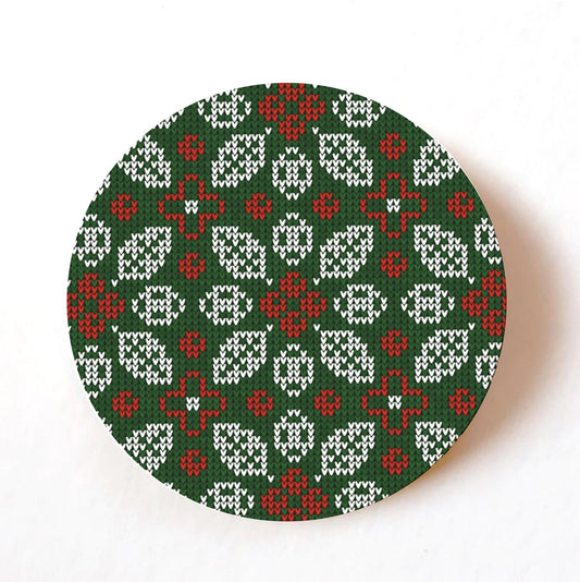 Scandi Christmas Pattern 40mm round self-adhesive paper labels